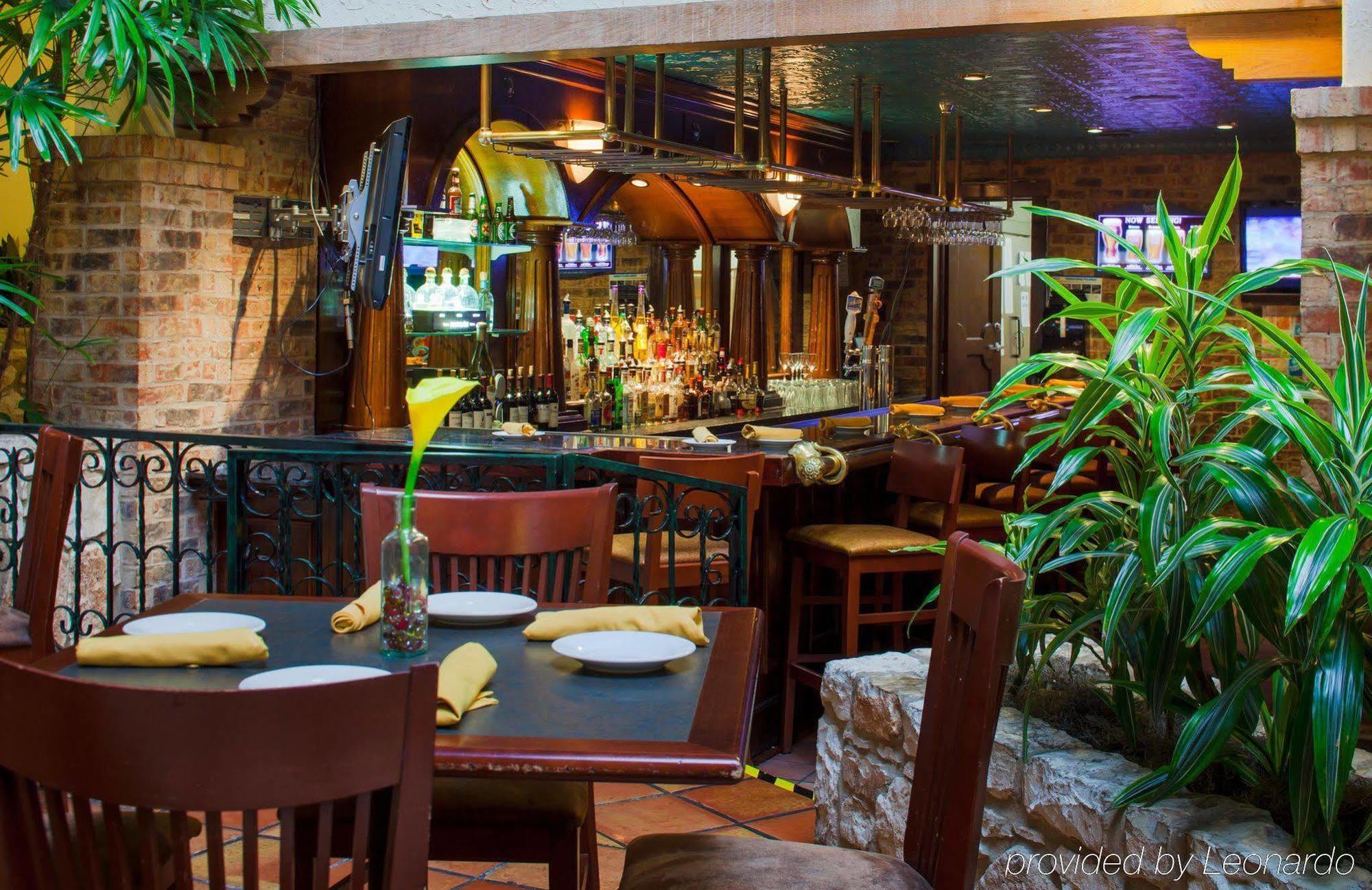 Embassy Suites San Antonio Northwest I-10 Restoran gambar